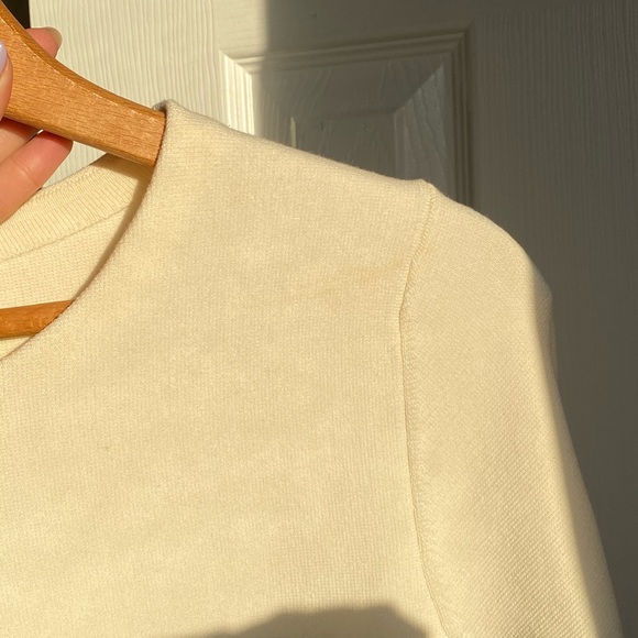 Ann Taylor Sweater - Picture 4 of 6